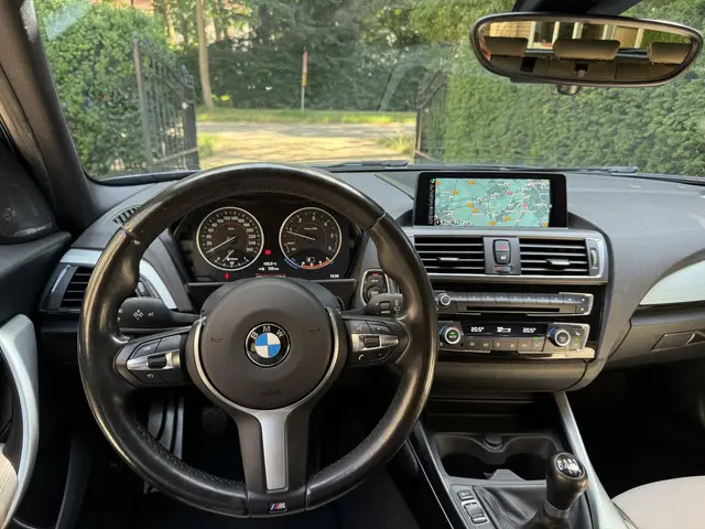 BMW 1 Serie 118d M Sport 2016 Diesel 11