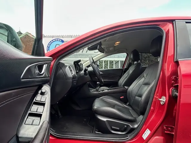 Mazda 3 2.0 SkyActiv-G 120 GT-M 2017 Benzine 5