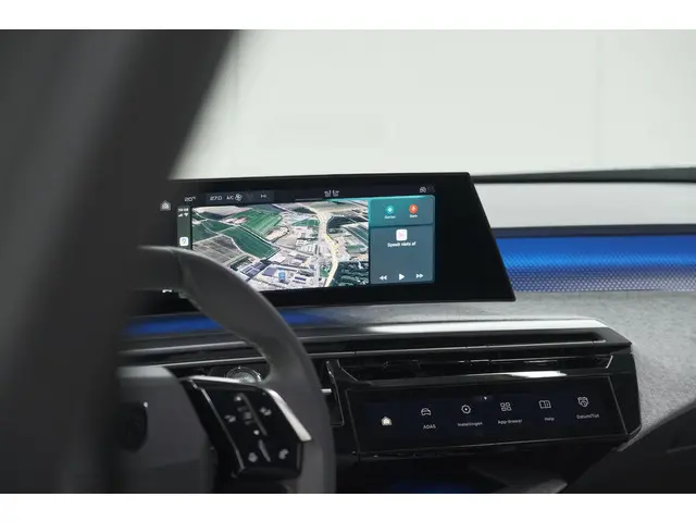 Peugeot 3008 1.2 Hybrid 136 GT 2024 Hybride Benzine 4