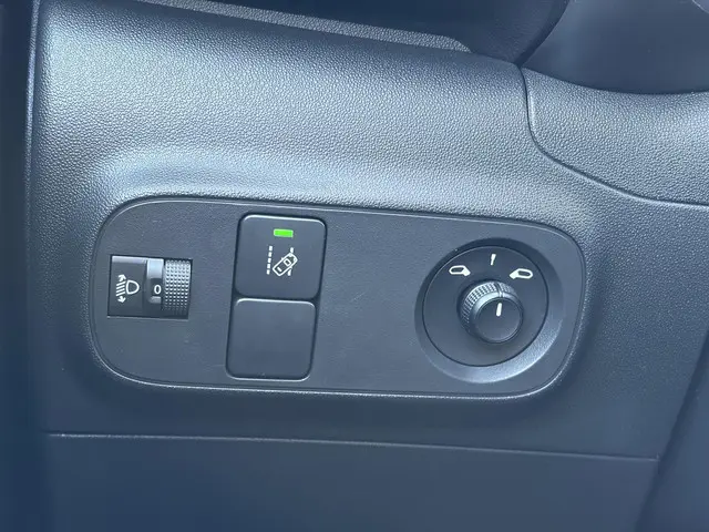 Citroën C3 1.2 PureTech Feel 2017 Benzine 24