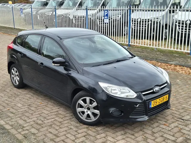 Ford Focus 1.6 TDCI Trend 2012 Diesel 4