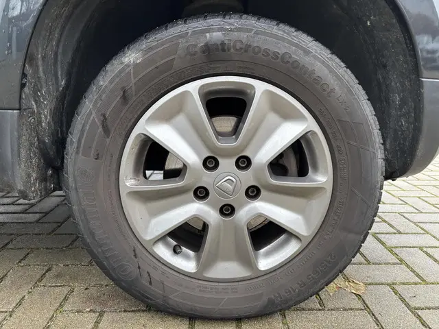 Dacia Duster 1.2 TCe 4x2 Prestige 2015 Benzine 25