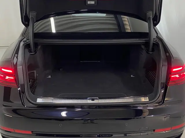 Audi A8 60 TFSI e quattro 2025 Hybride Benzine 13