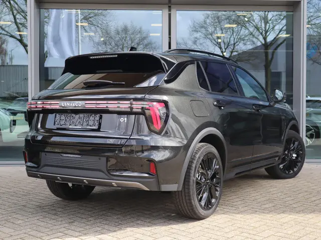 Lynk & Co 01 1.5 More 2026 Hybride Benzine 5