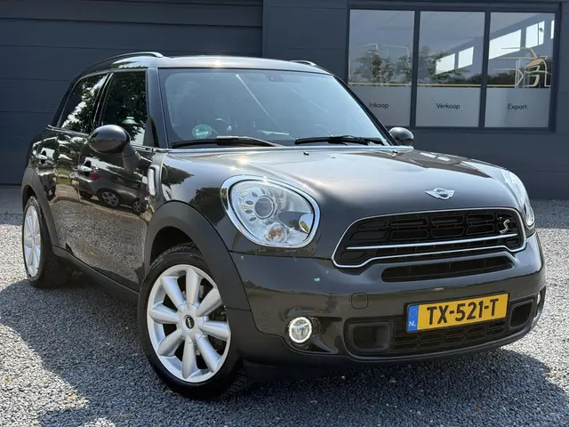 MINI Countryman 2