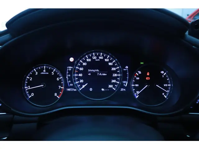 Mazda 3 2.0 e-SkyActiv-X M Hybrid 180 Luxury 2020 Benzine 4
