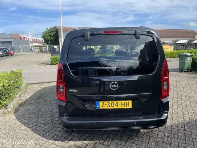 Opel Combo Life 1.2 Turbo L1H1 Edition Navi 2020 Benzine 5