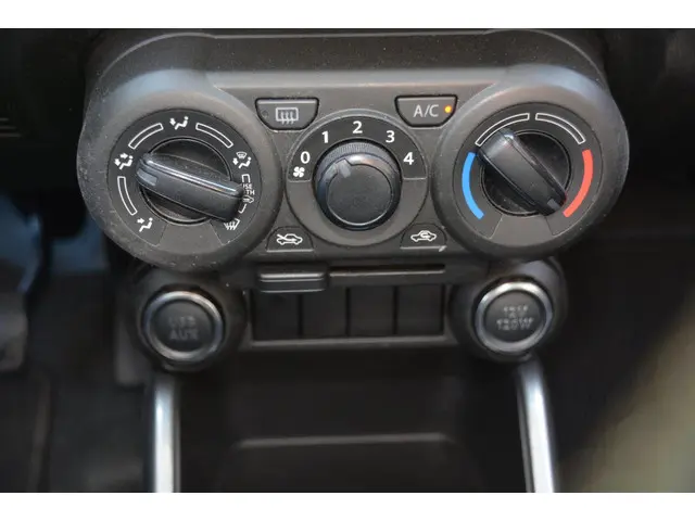 Suzuki Ignis 1.2 Smart Hybrid, airco 2021 Hybride Benzine 20