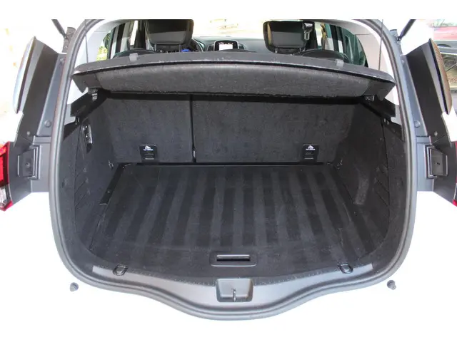 Renault Scénic 1.3 TCe Techno 2022 Benzine 17