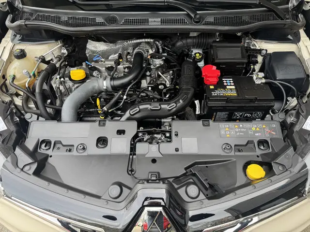 Renault Captur 1.2 TCe Bose 2018 Benzine 19