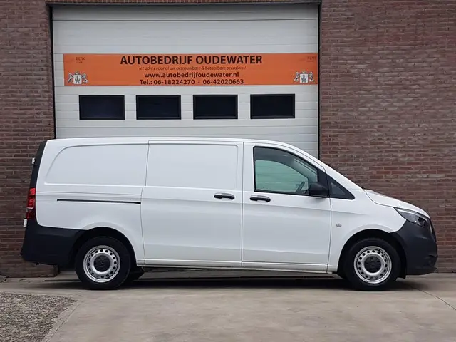 Mercedes-Benz Vito 111 CDI Lang 2019 Diesel 8