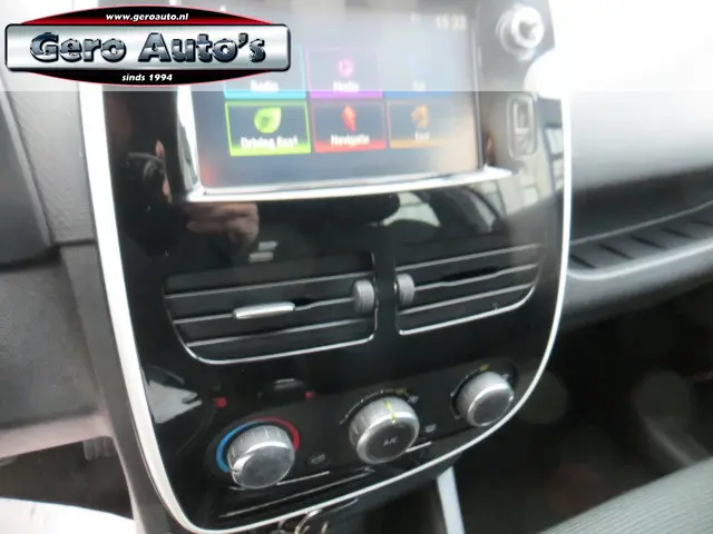 Renault Clio 0.9 TCe Expression 2016 Benzine 9