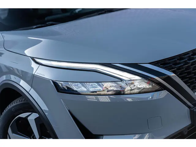 Nissan QASHQAI 1.3 MHEV Xtronic N-Connecta 2021 Benzine 4