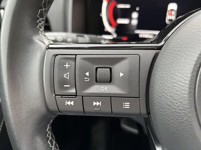 Nissan QASHQAI 1.3 MHEV N-Connecta 2022 Benzine 28