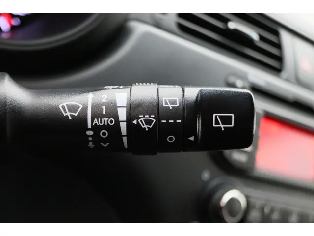 Kia Rio 1.4 CVVT ExecutiveLine 2014 Benzine 30