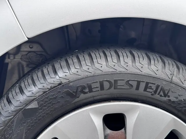 Citroën C1 1.0 e-VTi+Airco+Cruise+Carplay+NAP 2017 Benzine 25