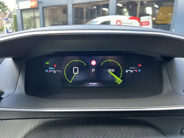 Peugeot 2008 Turbo 130PK GT 2024 Benzine 40