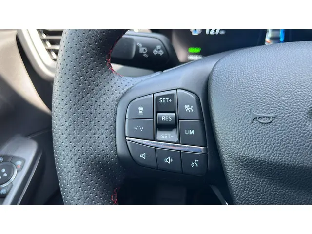 Ford Kuga 2.5 FHEV ST-Line X 2024 Hybride Benzine 30