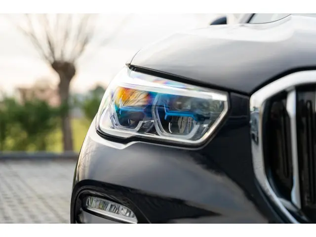 BMW X5 XDrive40i High Executive 2020 Benzine 12