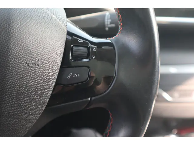 Peugeot 308 SW 1.2 PureTech Tech Edition 2019 Benzine 16