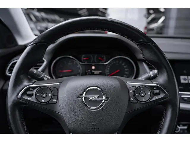 Opel Grandland X 1.2 Turbo Innovation 2018 Benzine 22