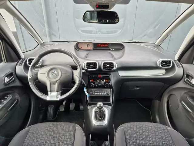 Citroën C3 Picasso 1.2 PureTech Exclusive 2015 Benzine 2