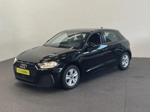 Audi A1 Sportback 1.0 TFSI 95pk AUT NAV 2023 Benzine 2
