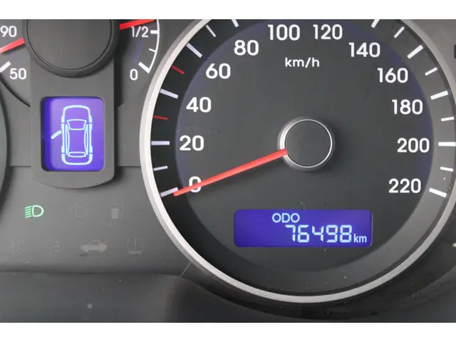 Hyundai i20 1.2i i-Motion 5 Drs 2013 Benzine 8