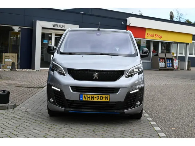 Peugeot Expert 2.0 BlueHDI 180 Long Sport DC 2021 Diesel 3