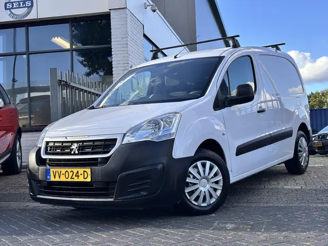 Peugeot Partner 120 1.6 BlueHDi 75 L1 XR 2016 Diesel 19