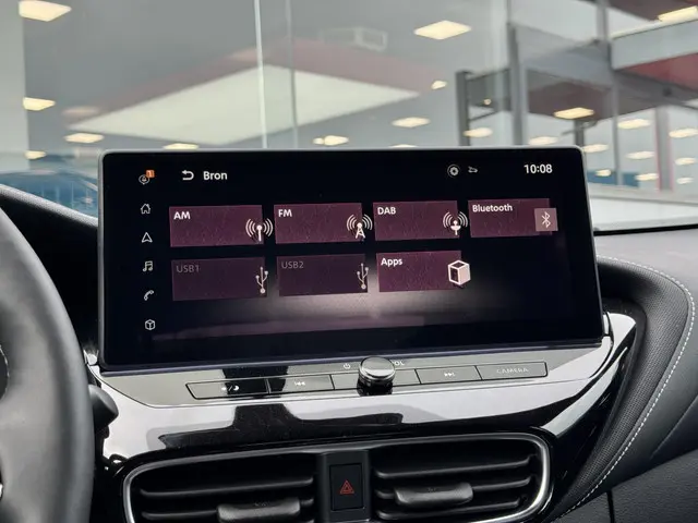 Nissan Juke 1.6 Hybrid Tekna 2026 Hybride Benzine 18