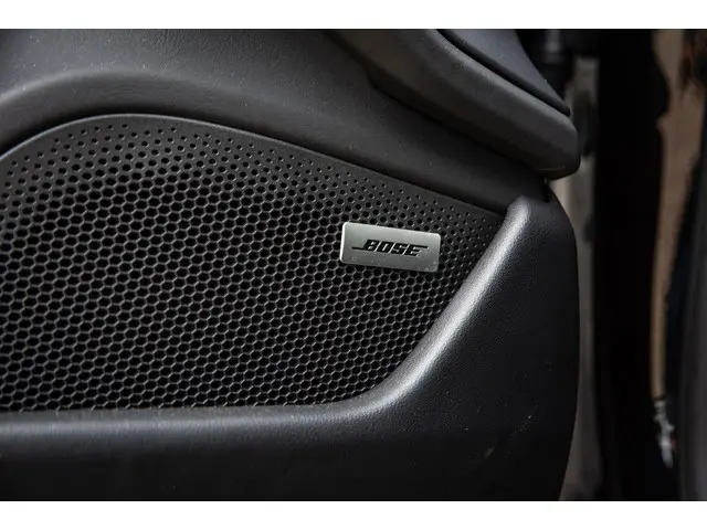 Porsche Taycan Sport Turismo GTS 93 kWh 2023 Elektrisch 31
