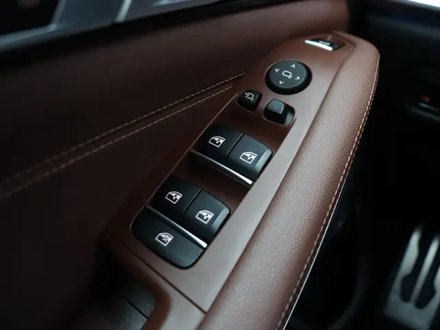 BMW X5 xDrive45e 2021 Hybride Benzine 37