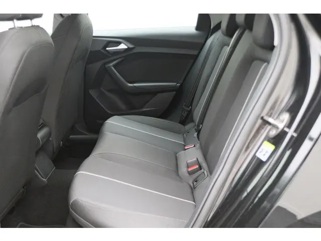 Audi A1 Sportback 25 TFSI Pro Line 2020 Benzine 13