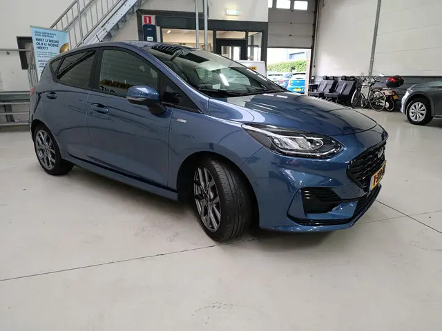Ford Fiesta 1.0 EcoBoost Hybrid ST-Line X 2023 Benzine 20