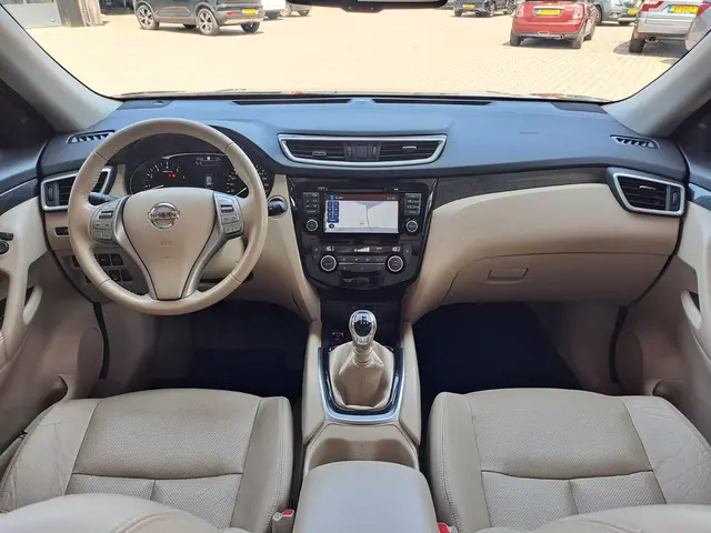 Nissan X-Trail 1.6 DIG-T Tekna 7p. 2017 Benzine 6