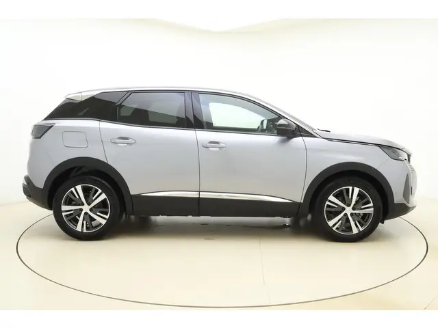 Peugeot 3008 1.2 Hybrid 136 Allure 2024 Hybride Benzine 9