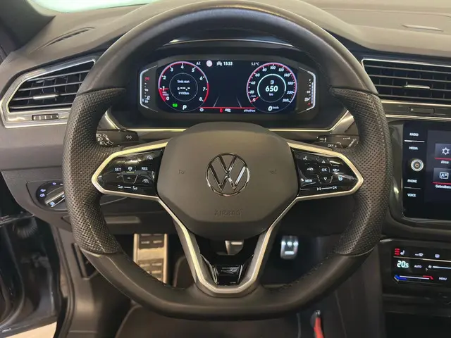Volkswagen Tiguan 1.5 TSI R-Line Business 2023 Benzine 21