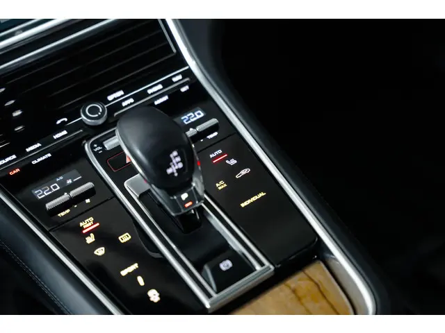 Porsche Panamera Sport Turismo 2.9 4S 2018 Benzine 28