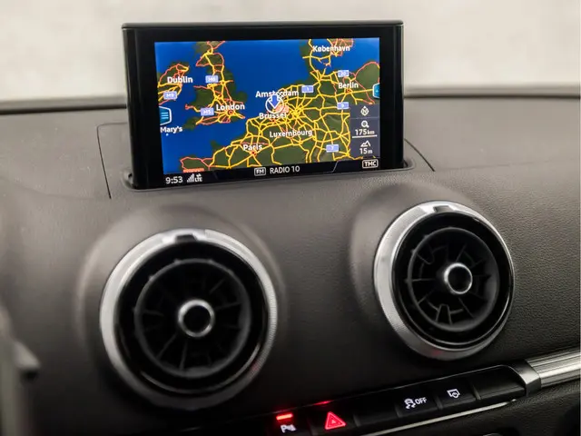 Audi A3 Sportback 1.4 e-tron Sport 2017 Hybride Benzine 9