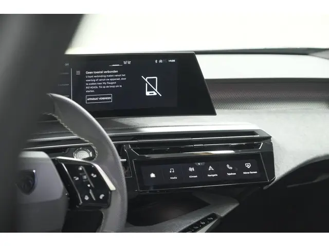 Peugeot 3008 1.2 Hybrid 136 GT 2025 Hybride Benzine 47