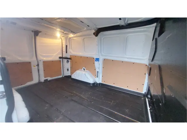 Ford Transit Custom 280 2.0 TDCI L1H1 Trend 2021 Diesel 11