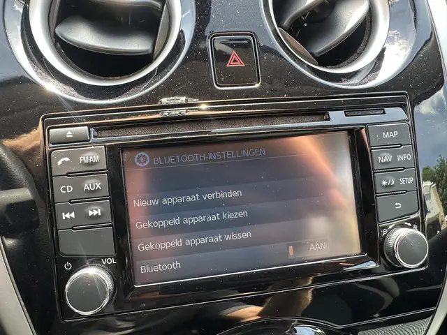 Nissan Note 1.2 DIG-S 98PK Connect Edition 2014 Benzine 19