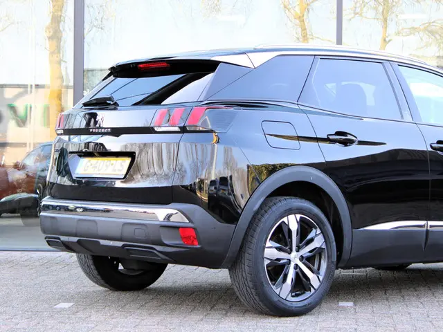 Peugeot 3008 1.2 PureTech Crossway 2019 Benzine 11