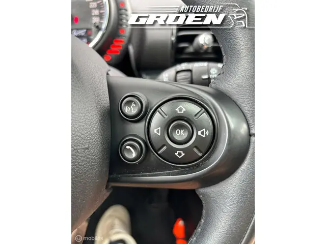 MINI Clubman 1.5 Cooper Business 2016 Benzine 27