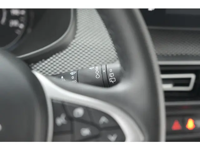 Dacia Sandero TCe 90 CVT Expression 2024 Benzine 30