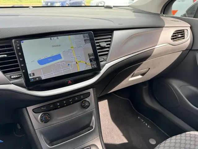 Opel Astra 1.4 Black Edition 2018 Benzine 19
