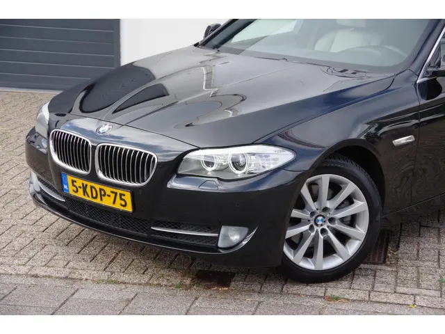 BMW 5 Serie 520i Upgrade Edition 2013 Benzine 4