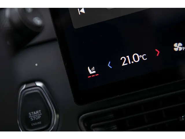 Lynk & Co 01 1.5 More 2025 Hybride Benzine 20