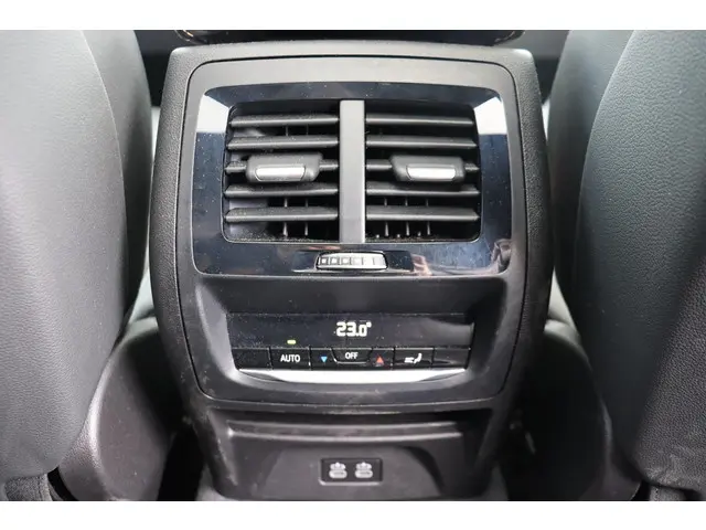 BMW X4 M Competition High Executive 2020 Benzine 18